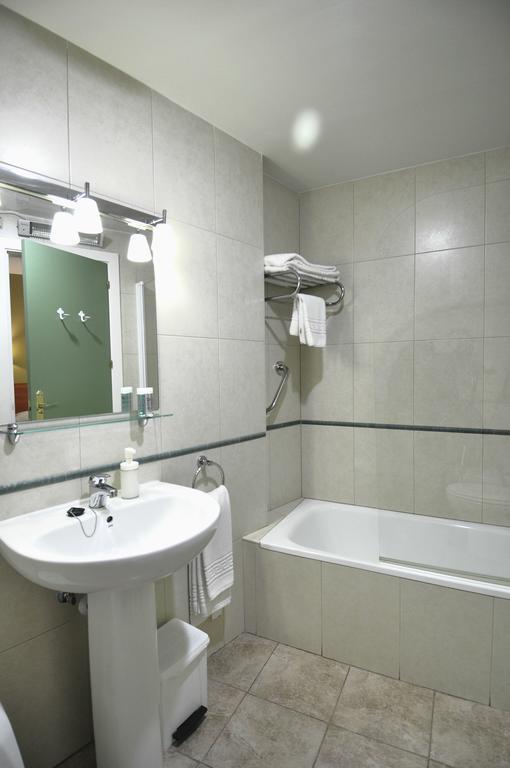 Hotel Apartamentos Aralso Segovia Kültér fotó