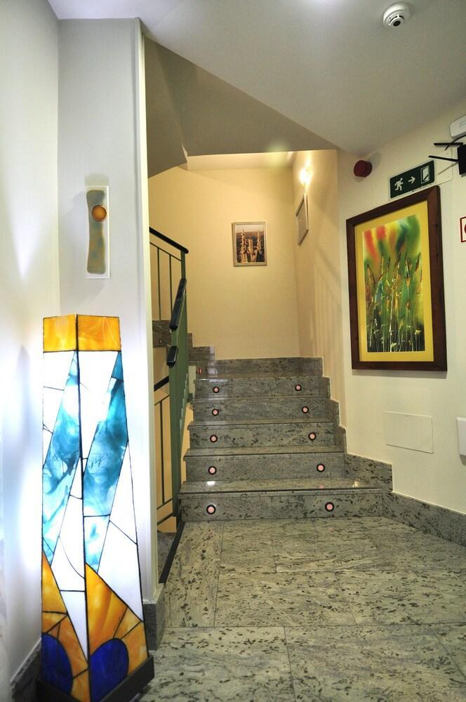 Hotel Apartamentos Aralso Segovia Kültér fotó